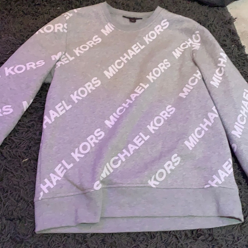 Small Michael Kors long sleeve shirt